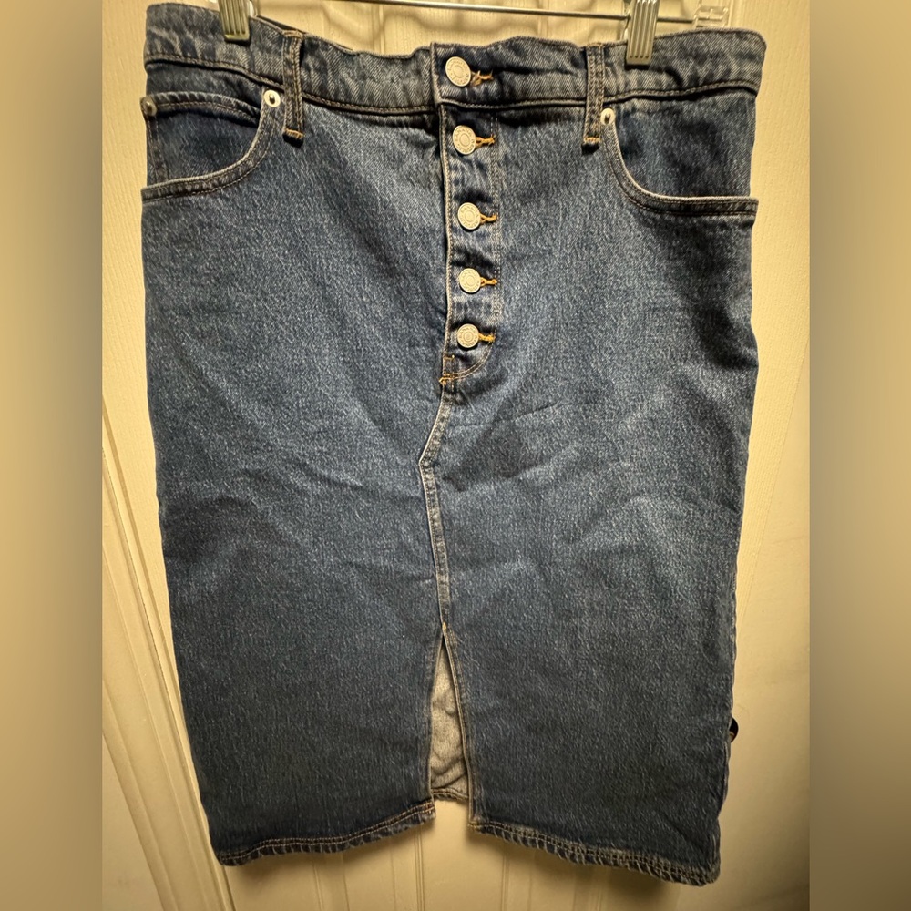 Banana Republic NWT Midi Jean Skirt Size 10